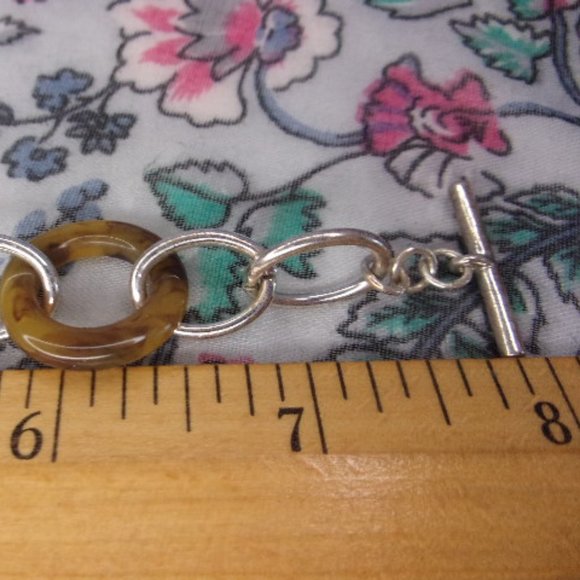 Silver Tortoise Shell Link Toggle Clasp Bracelet 8" L - Picture 7 of 7